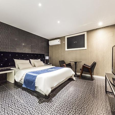 Cheonho Hotel The Blue Seul Zewnętrze zdjęcie
