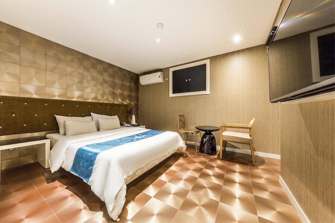 Cheonho Hotel The Blue Seul Zewnętrze zdjęcie